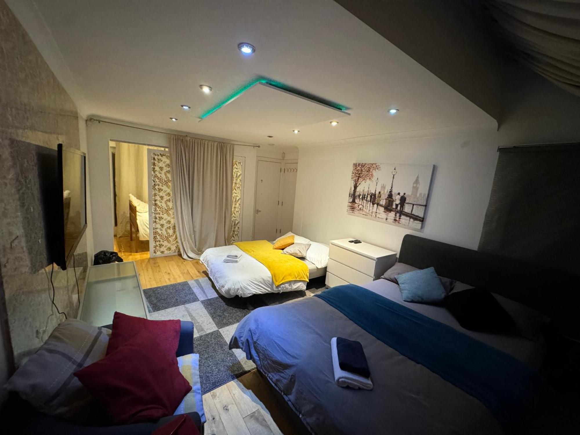 Cozy Rooms Near Central ロンドン エクステリア 写真