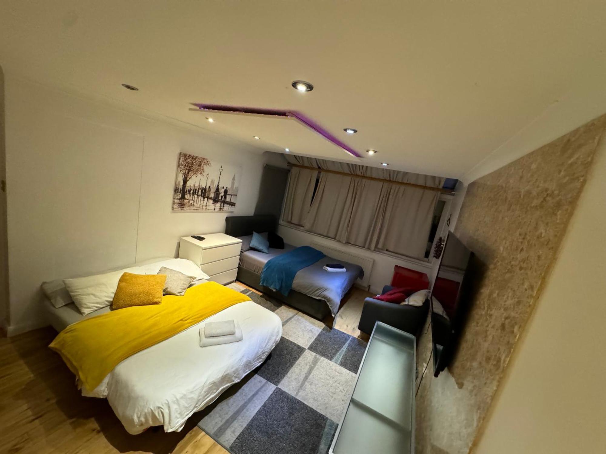 Cozy Rooms Near Central ロンドン エクステリア 写真