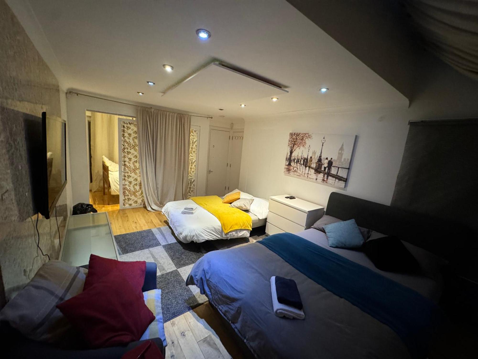 Cozy Rooms Near Central ロンドン エクステリア 写真