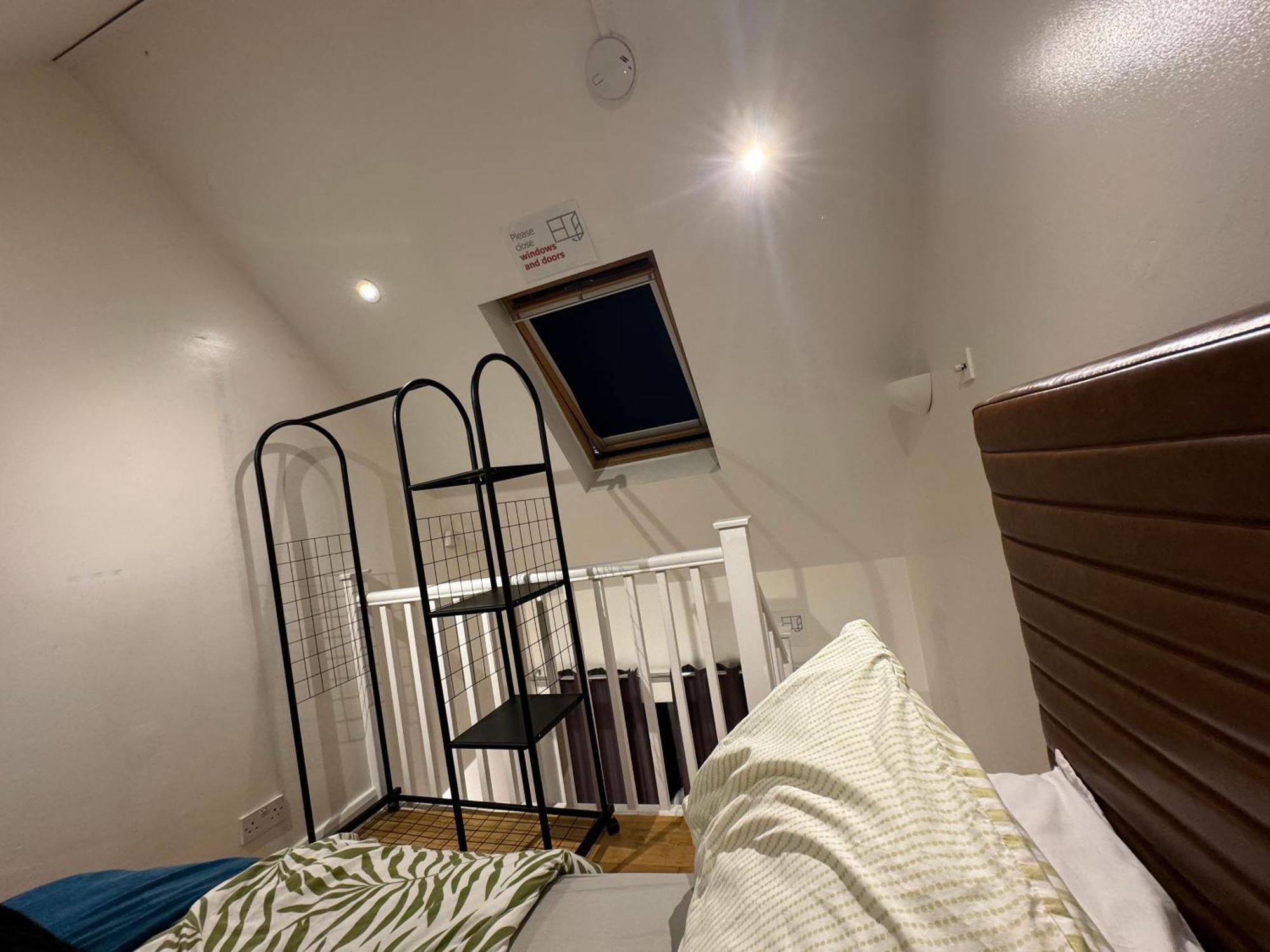 Cozy Rooms Near Central ロンドン エクステリア 写真